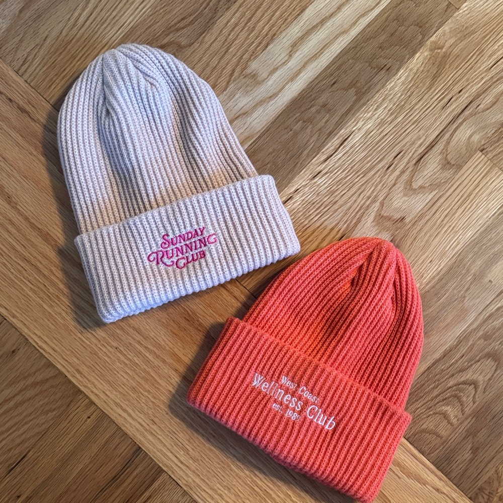 Anthropologie Ribbed Beanie Set - Cream and Orange